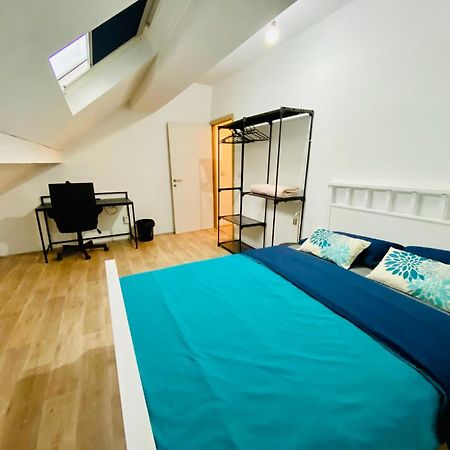 Residence Deluxe ชาร์เลอรัว ภายนอก รูปภาพ