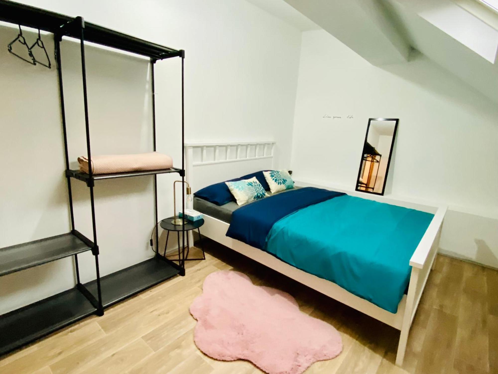 Residence Deluxe ชาร์เลอรัว ภายนอก รูปภาพ