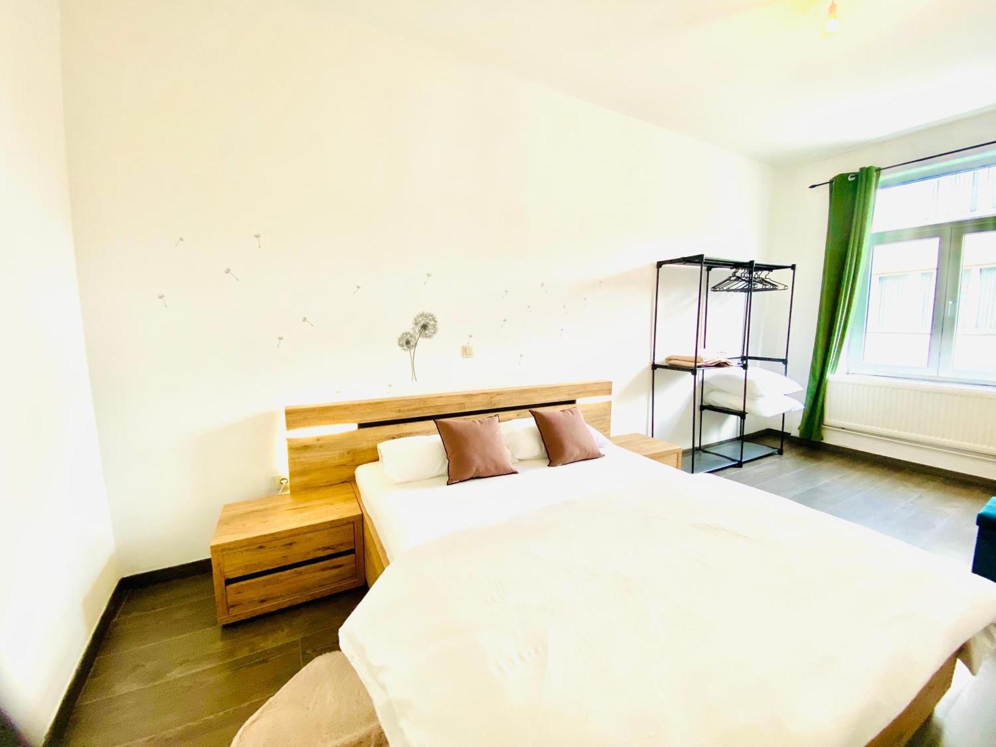 Residence Deluxe ชาร์เลอรัว ภายนอก รูปภาพ