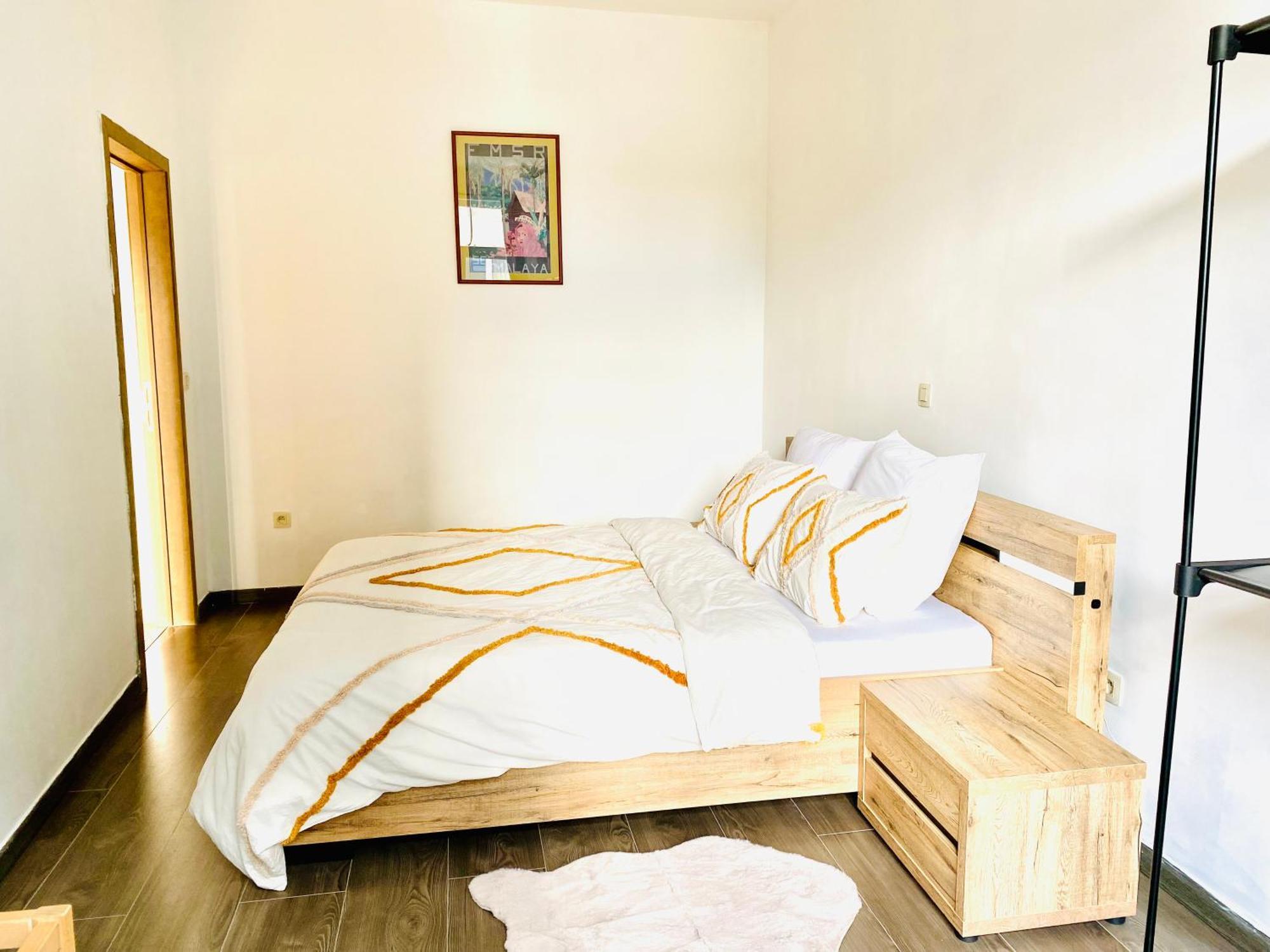 Residence Deluxe ชาร์เลอรัว ภายนอก รูปภาพ