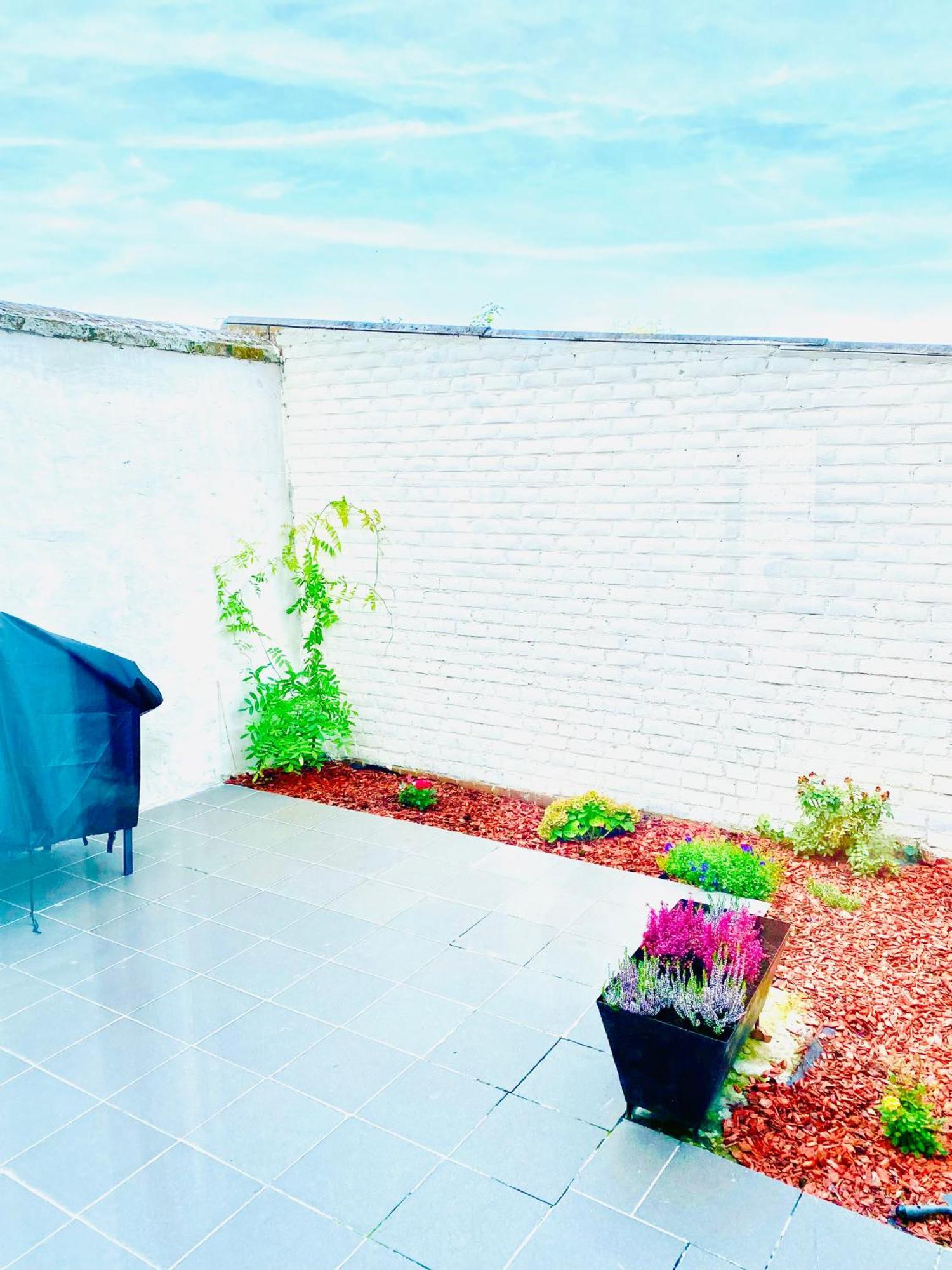 Residence Deluxe ชาร์เลอรัว ภายนอก รูปภาพ