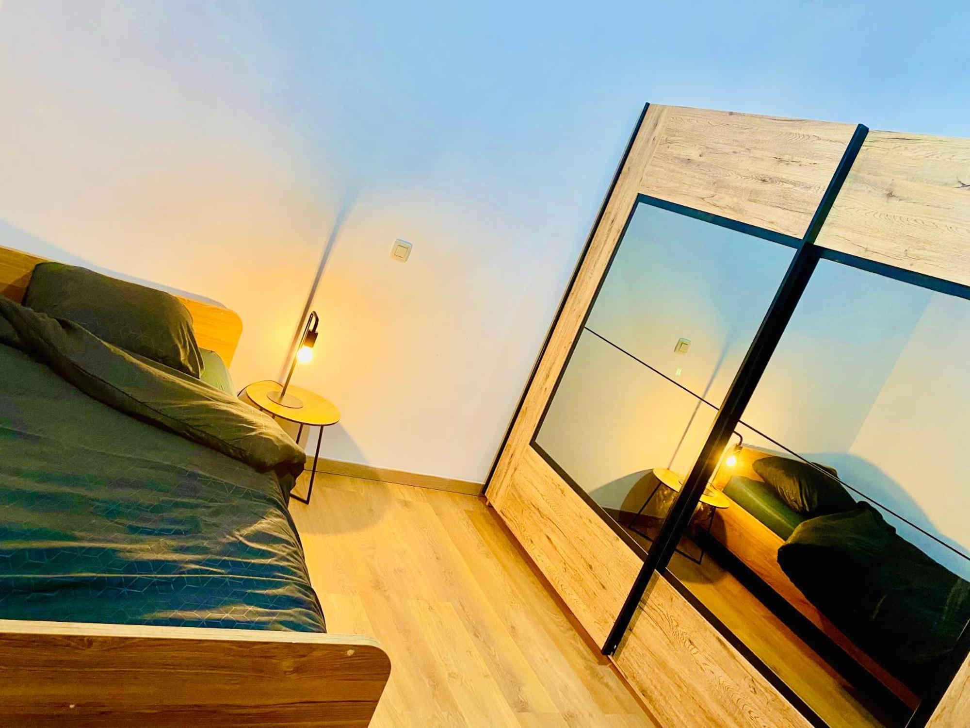 Residence Deluxe ชาร์เลอรัว ภายนอก รูปภาพ
